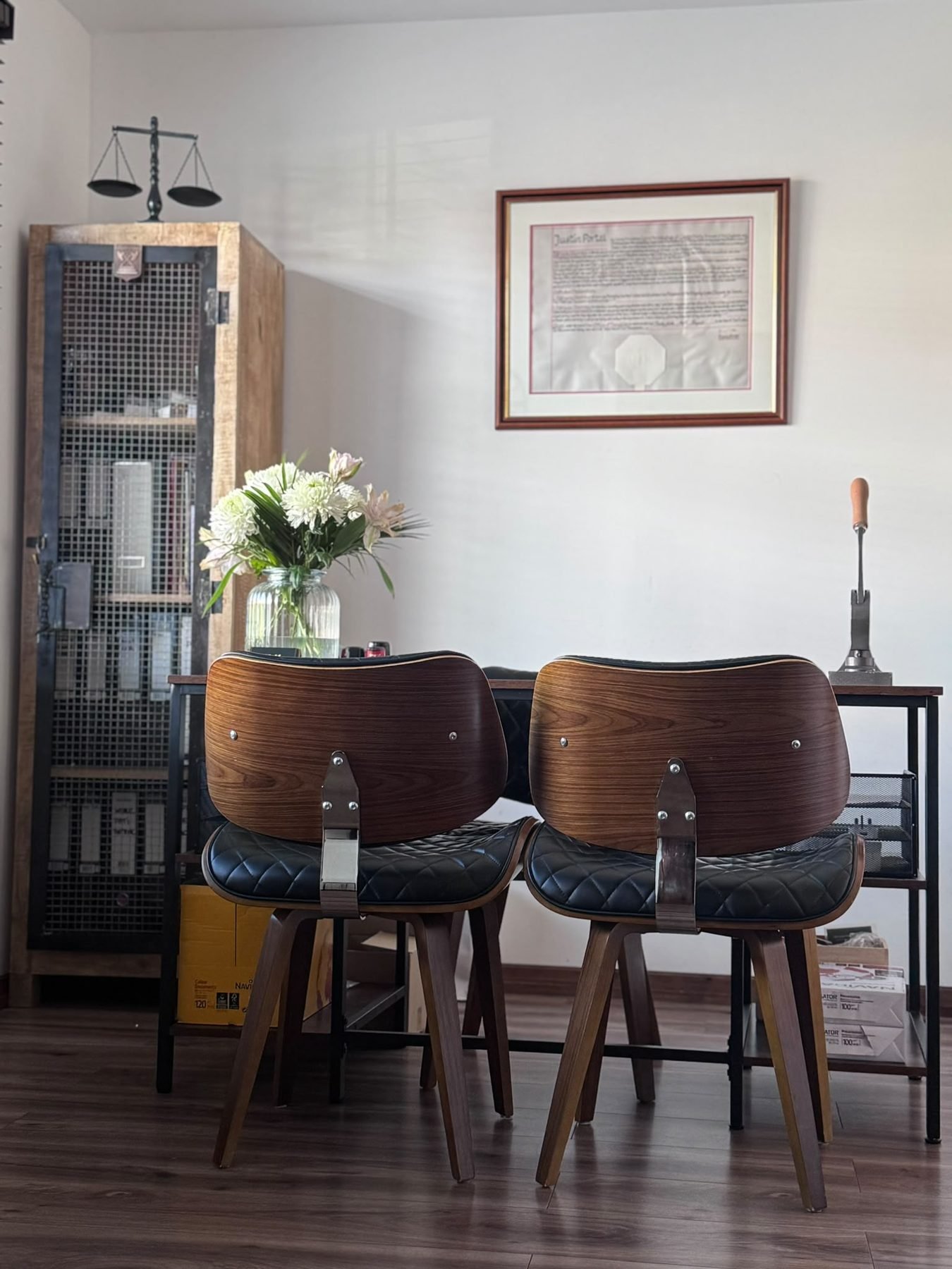 The meeting table where office appointments are held